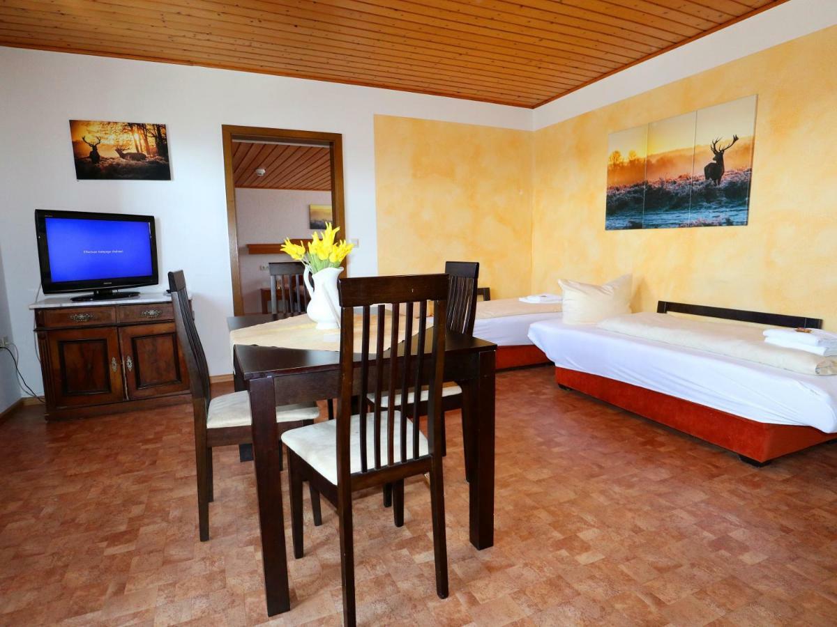 ריינהאוזן Hotel - Restaurant Hirschen - Werneths Landgasthof Beim Europa- Park Rust מראה חיצוני תמונה
